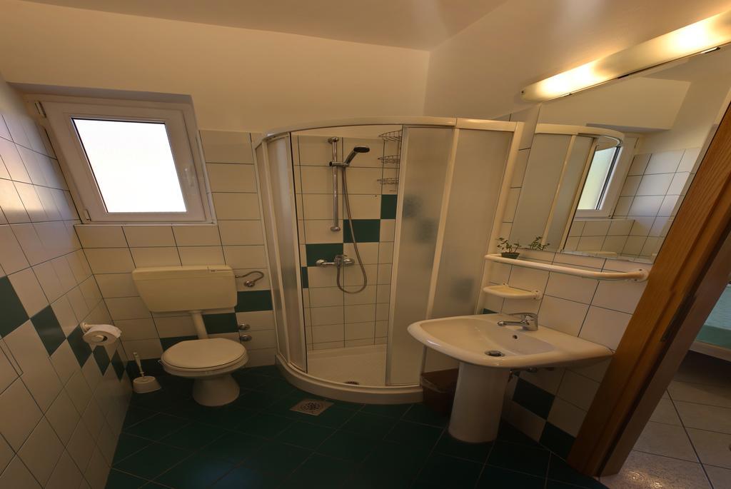 Vis A Vis Apartments Apartment Baska (Krk)
